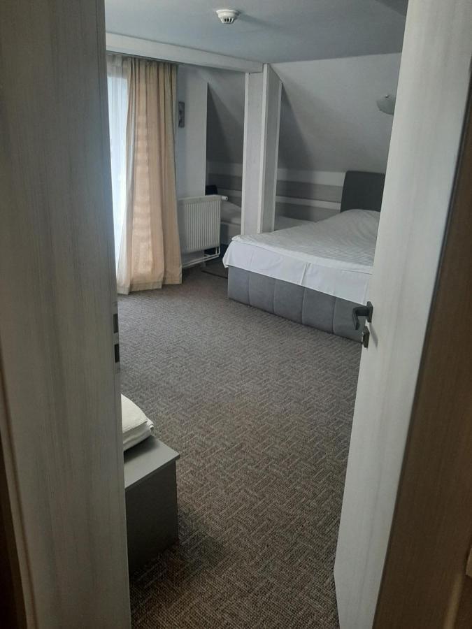 Casa Anemyra Hotel Săcele Екстериор снимка