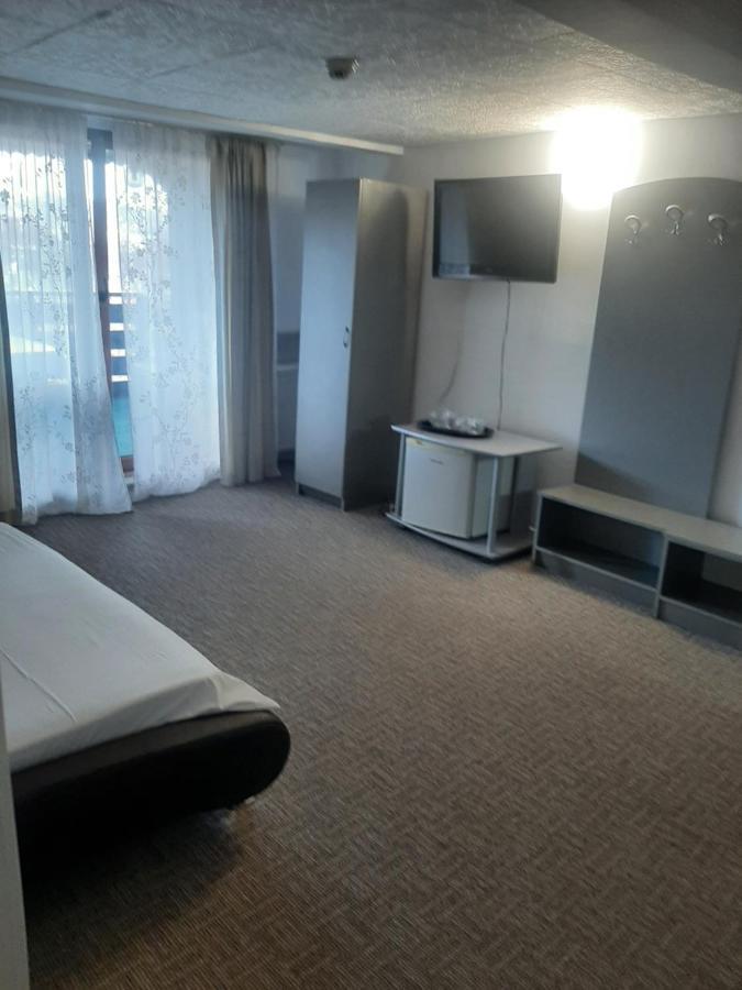 Casa Anemyra Hotel Săcele Екстериор снимка