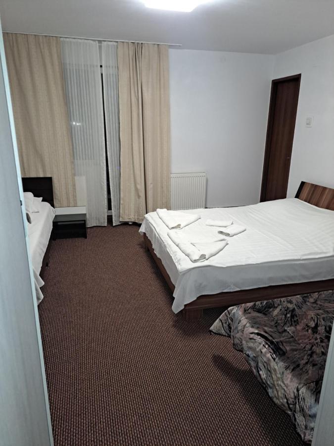 Casa Anemyra Hotel Săcele Екстериор снимка
