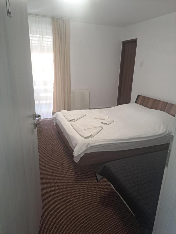 Casa Anemyra Hotel Săcele Екстериор снимка