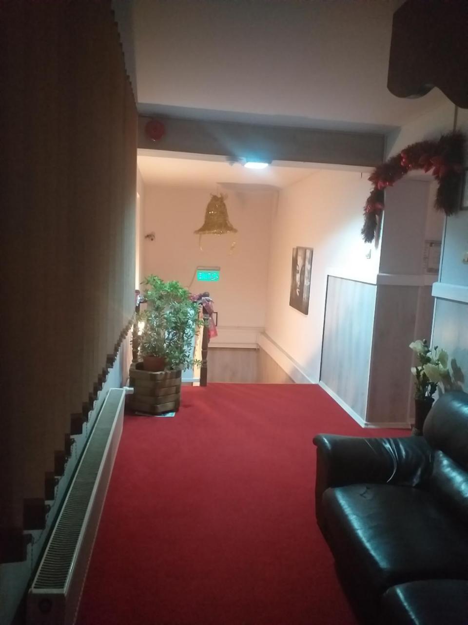 Casa Anemyra Hotel Săcele Екстериор снимка